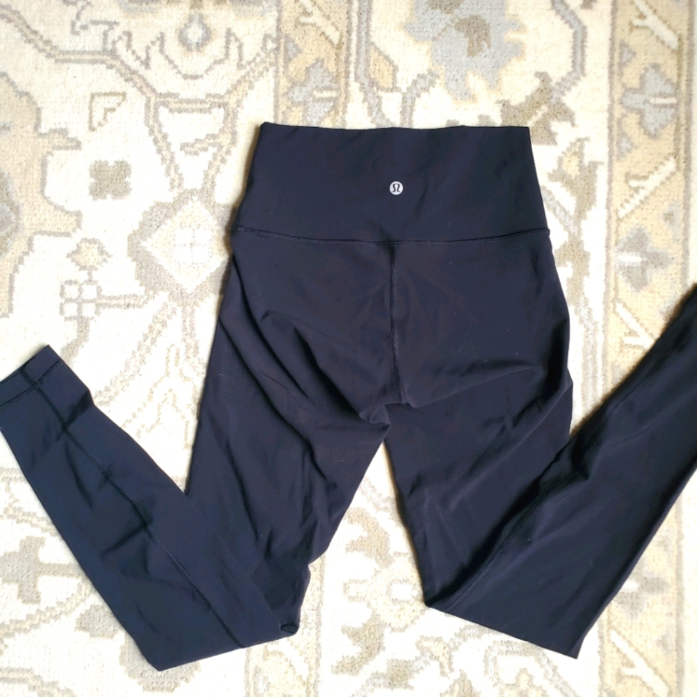 Lululemon black wunderunder leggings